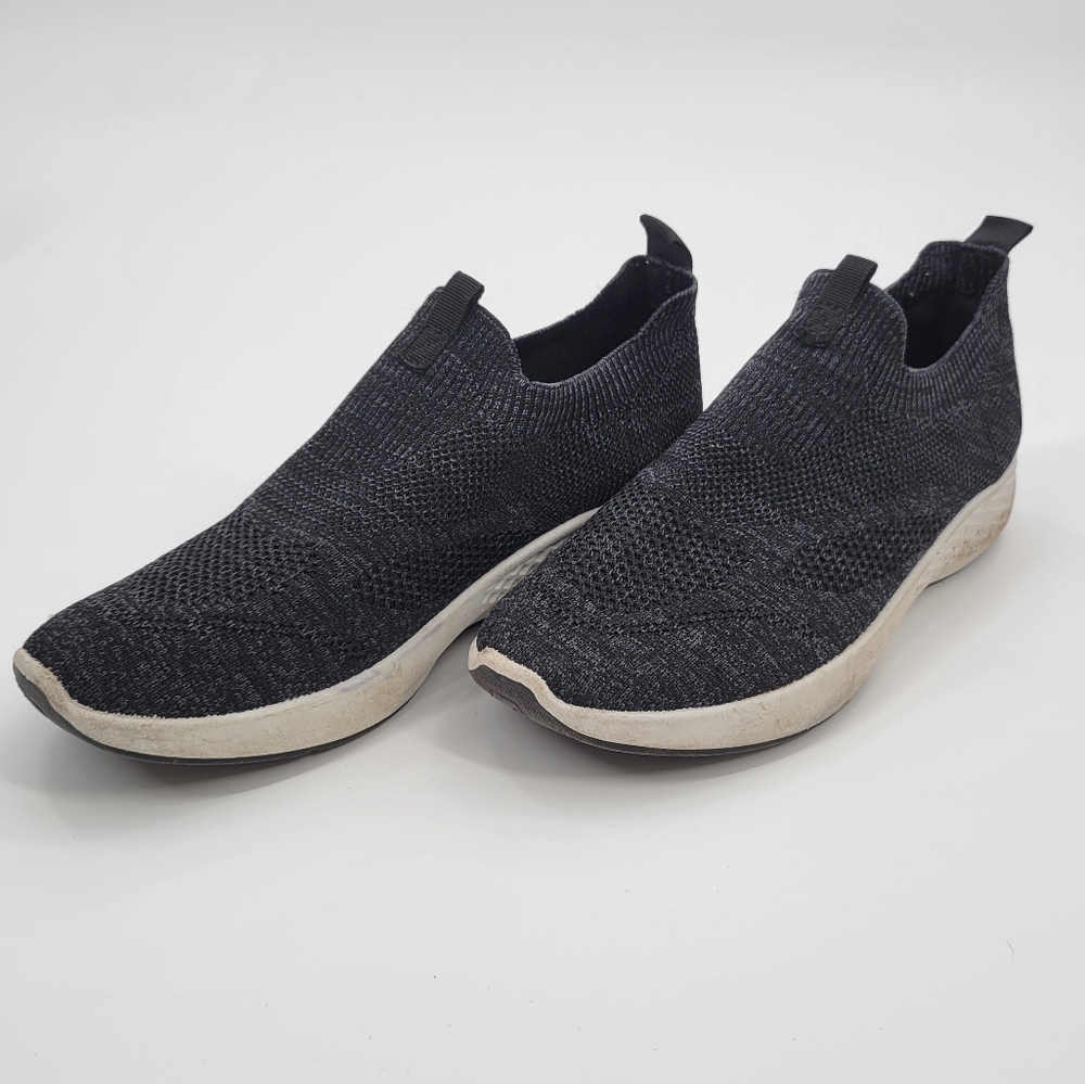 Tommy Bahama Slip On Sneaker Shoes 8.5